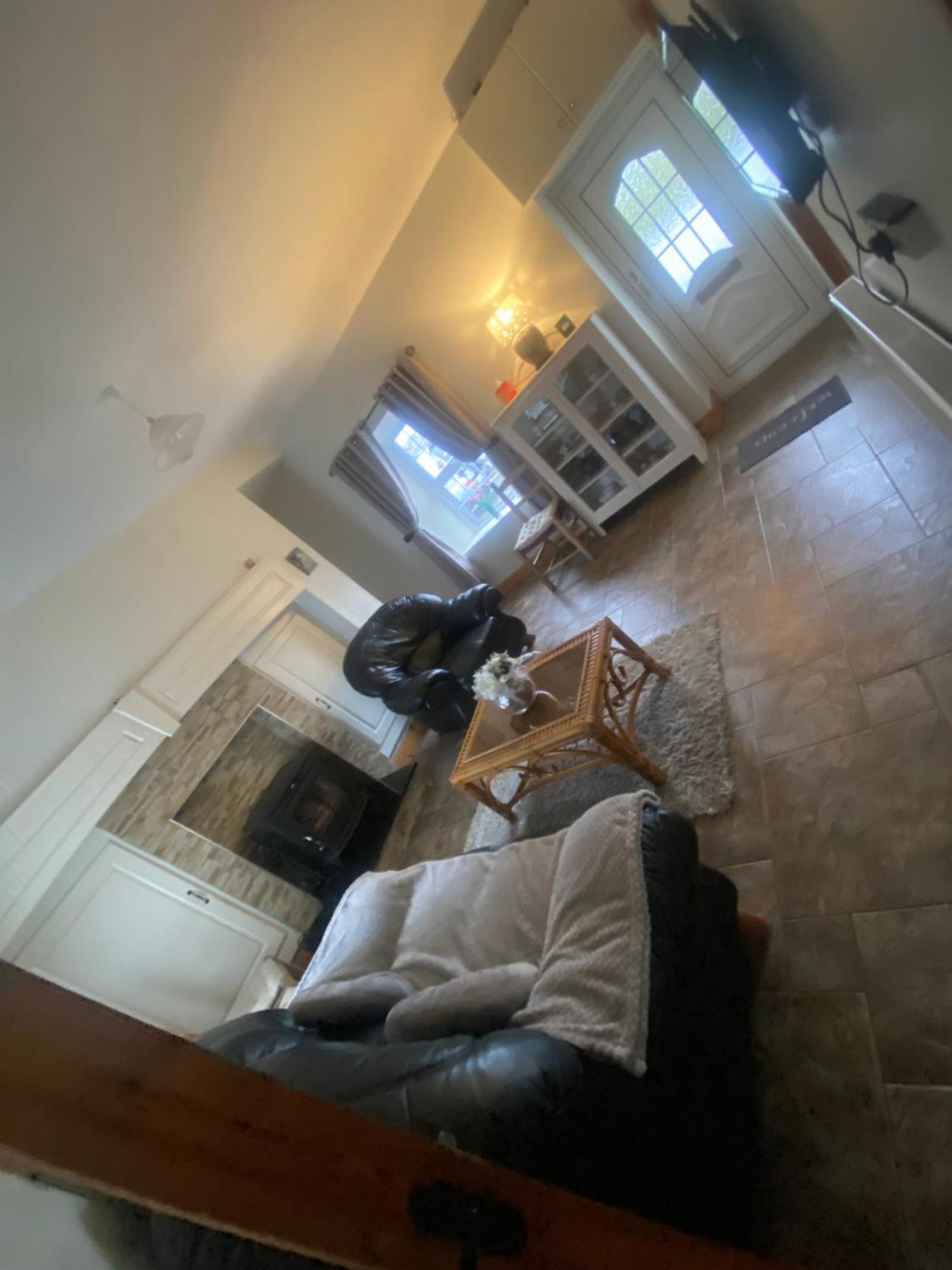 Cheerful 3 Bedroom Country Farm House Ennis Esterno foto